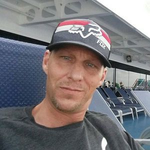 Meet your Posher, Brett